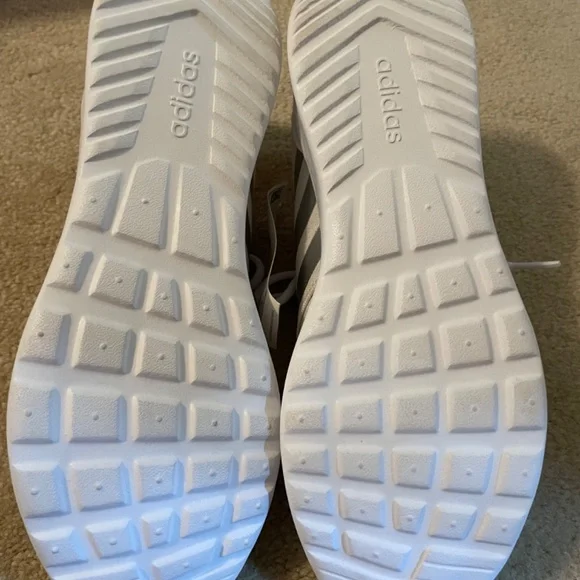 NWT Adidas White QT Racer 2.0 Cloudfoam Super-Size 7.5 - Picture 2 of 7